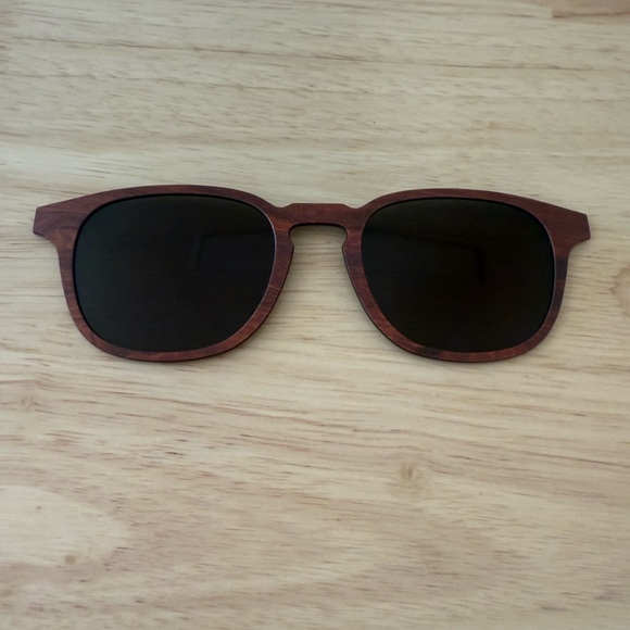 Pair Eyewear Polarized Woodgrain Sunglass topper for Otis Frame - Picture 1 of 1